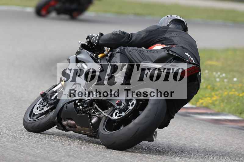 /34 25.07.2025 Speer Racing ADR/Gruppe gelb/backside